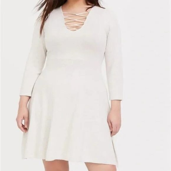 Torrid oatmeal knitted sweater skater dress cross front neckline plus size 2X - Picture 4 of 11